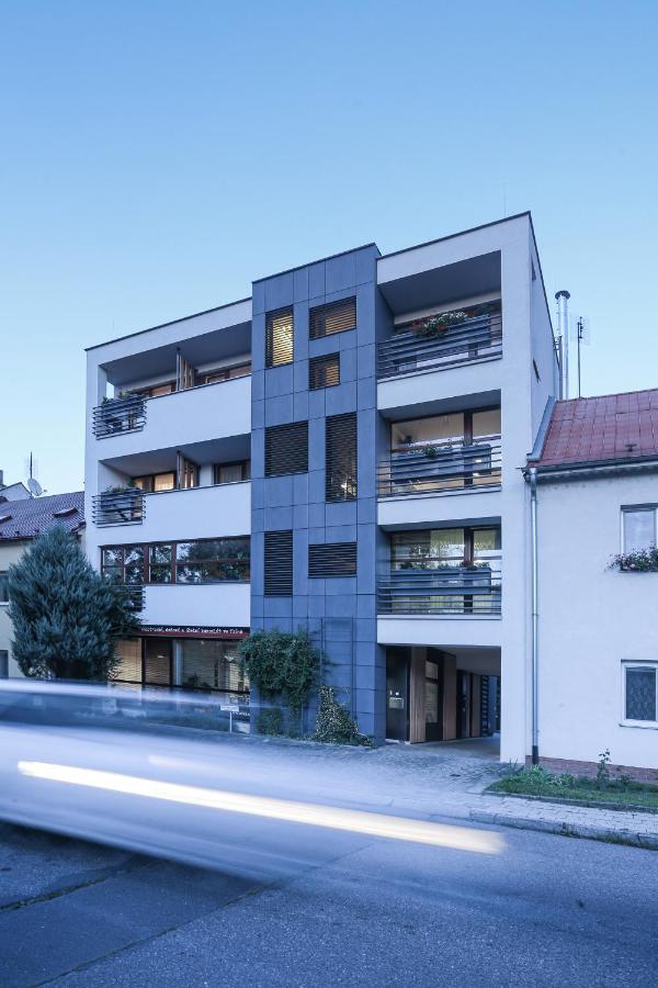 Par Pokoju Microhotel Zlín Εξωτερικό φωτογραφία